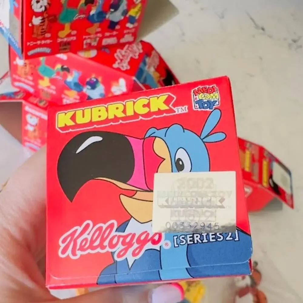 MEDICOM kubrick kellogg